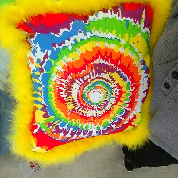 Available soon .Reversible watermelon and graffiti pillow - Picture 2 of 13